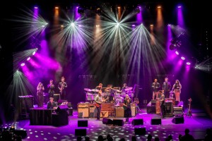 Tedeschi Trucks Band Beacon Theatre - NYC 10/5/21 Photo credit: Stuart Levine 